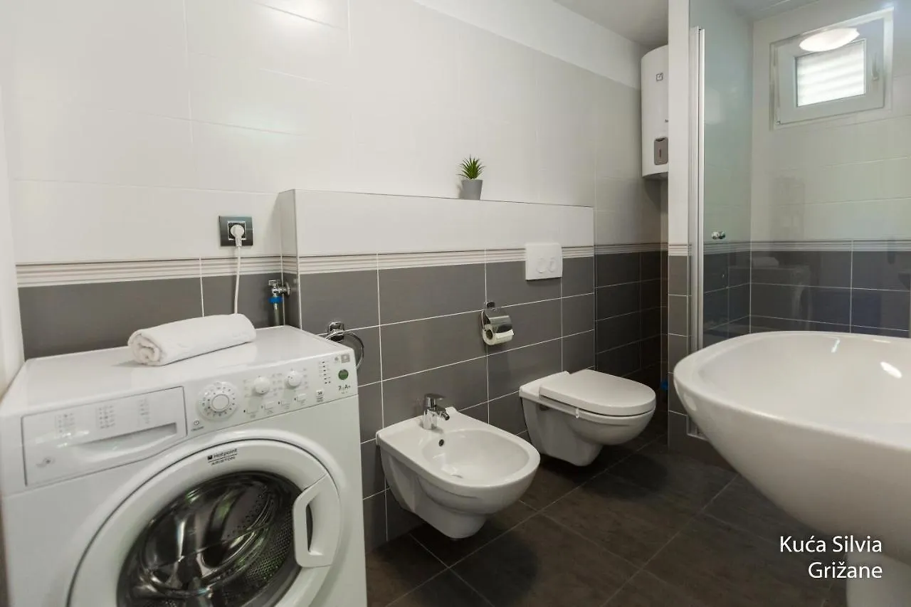 בית נופש Grižane Apartment House Silvia