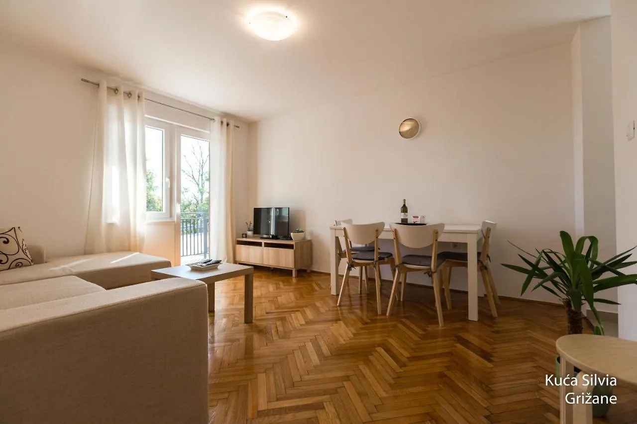 בית נופש Grižane Apartment House Silvia